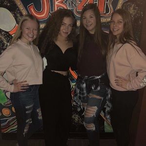 Meet your Posher, Madelyn